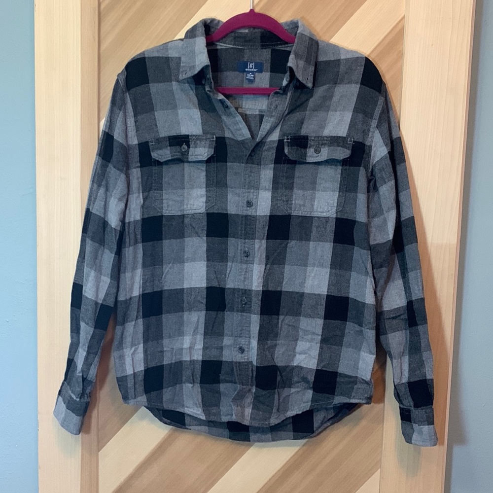Size M Men’s Flannel